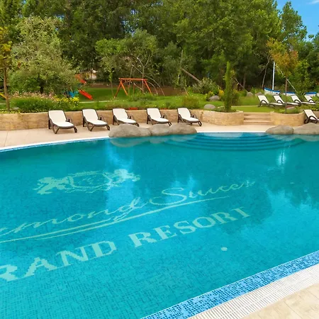 Harmony Grand 11 Private